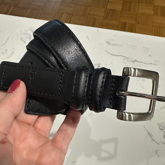 Rolf's Classic Black Leather and Silver Basic Unisex Dress Belt, Size M,Like New - Picture 1 of 4